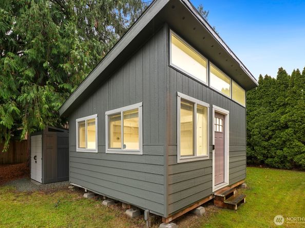 10 146th Street SW, Lynnwood WA 98087