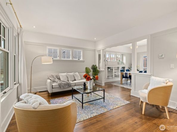 2912 3rd Avenue N, Seattle WA 98109