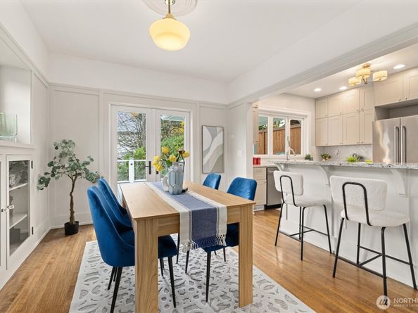 2912 3rd Avenue N, Seattle WA 98109