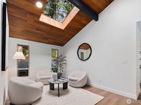 25510 SE 159th Street, Issaquah WA 98027