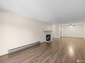 1239 SW 132nd Lane 822, Burien WA 98146