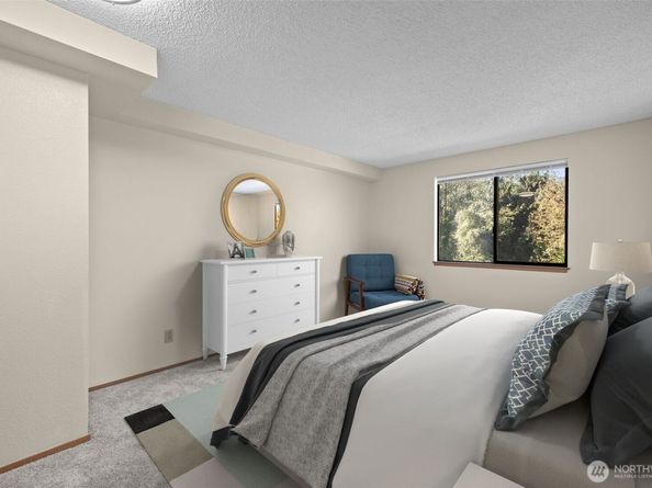 1239 SW 132nd Lane 822, Burien WA 98146