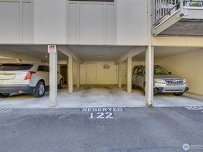 1239 SW 132nd Lane 822, Burien WA 98146