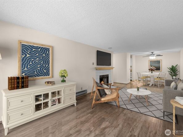 1239 SW 132nd Lane 822, Burien WA 98146