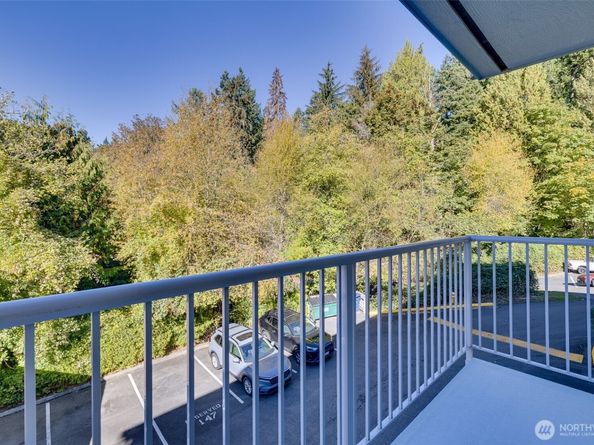 1239 SW 132nd Lane 822, Burien WA 98146