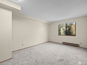 1239 SW 132nd Lane 822, Burien WA 98146