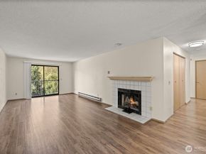 1239 SW 132nd Lane 822, Burien WA 98146