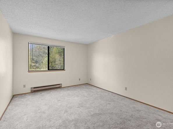 1239 SW 132nd Lane 822, Burien WA 98146