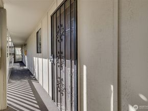 1239 SW 132nd Lane 822, Burien WA 98146