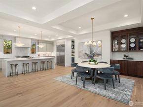 17020 NE 93rd Court, Redmond WA 98052