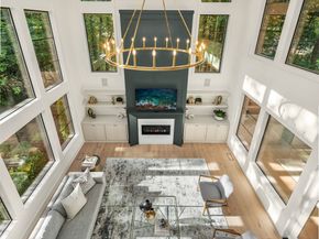 17020 NE 93rd Court, Redmond WA 98052