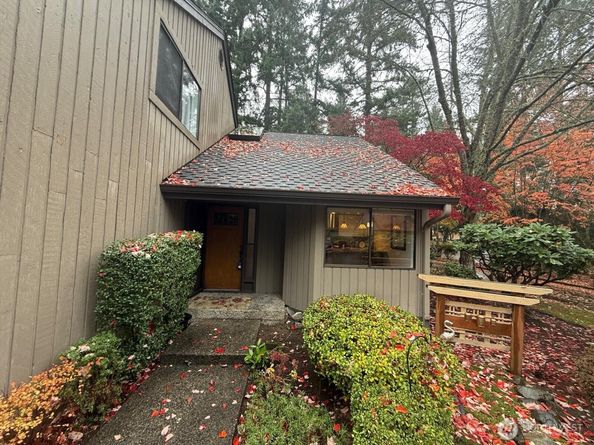 1770 159TH Avenue NE, Bellevue WA 98008