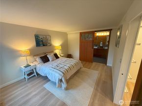 1770 159TH Avenue NE, Bellevue WA 98008