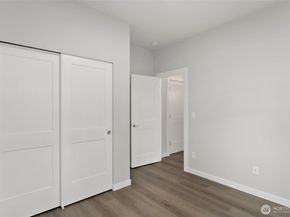 9713 5th Lane SW 80, Seattle WA 98106