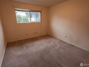 11823 SE 204th Street, Kent WA 98031