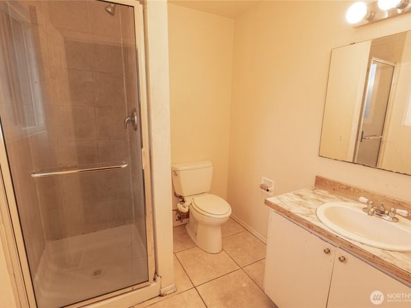 11823 SE 204th Street, Kent WA 98031