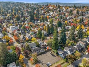 8007 Fremont Avenue N, Seattle WA 98103