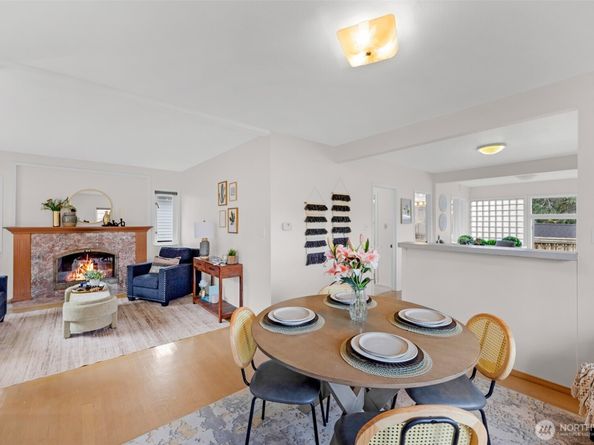 8007 Fremont Avenue N, Seattle WA 98103