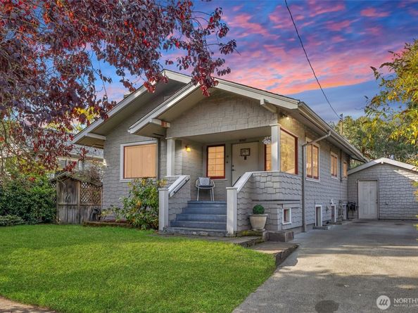 8007 Fremont Avenue N, Seattle WA 98103