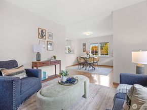 8007 Fremont Avenue N, Seattle WA 98103