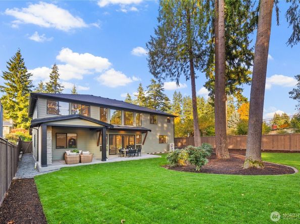 12127 NE 65th Street, Kirkland WA 98033