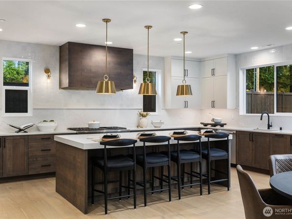 12127 NE 65th Street, Kirkland WA 98033