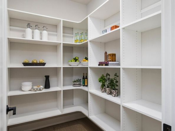 12127 NE 65th Street, Kirkland WA 98033