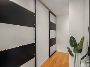 1002 5th Avenue N, Seattle WA 98109