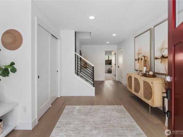 4215 220th Place SE, Bothell WA 98021