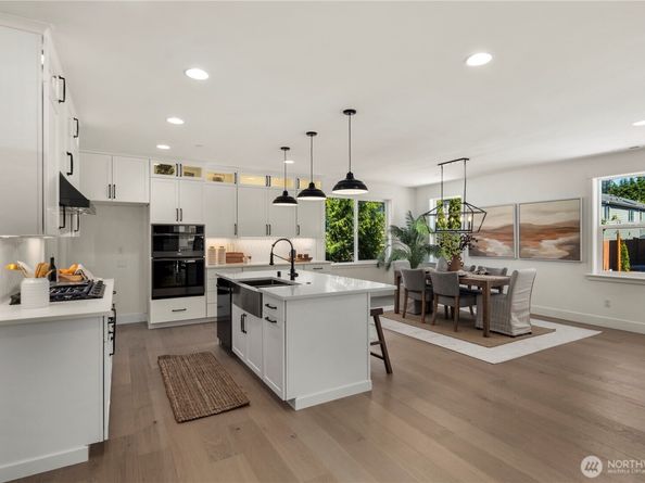 4215 220th Place SE, Bothell WA 98021