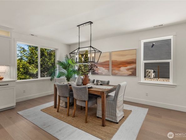 4215 220th Place SE, Bothell WA 98021