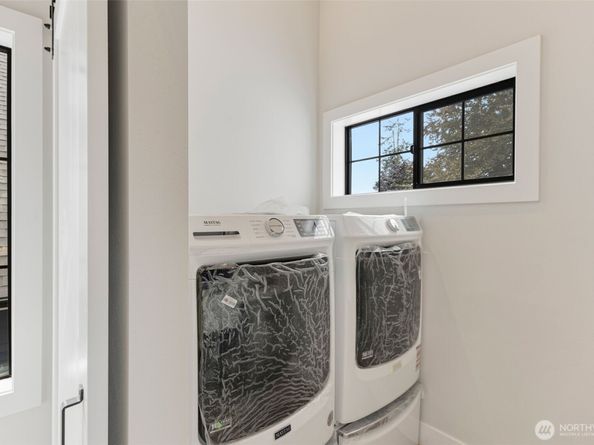 10719 2nd Avenue NW, Seattle WA 98177