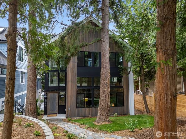 10719 2nd Avenue NW, Seattle WA 98177