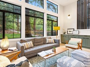 10719 2nd Avenue NW, Seattle WA 98177