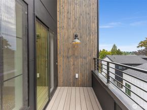 10719 2nd Avenue NW, Seattle WA 98177