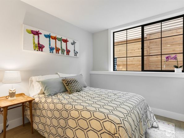 10719 2nd Avenue NW, Seattle WA 98177