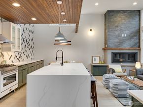 10719 2nd Avenue NW, Seattle WA 98177