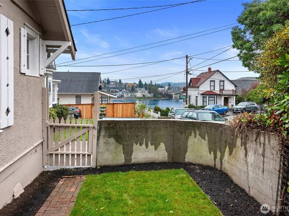 1102 Highland Avenue, Bremerton WA 98337