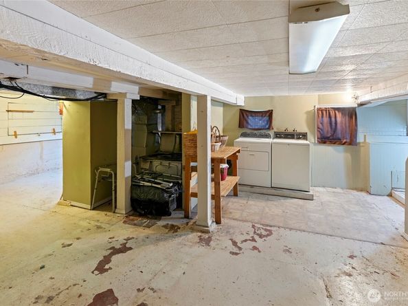 1102 Highland Avenue, Bremerton WA 98337