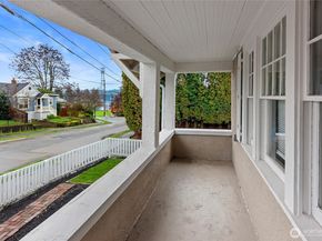 1102 Highland Avenue, Bremerton WA 98337