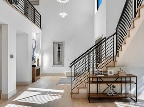 8456 SE 40th Street, Mercer Island WA 98040