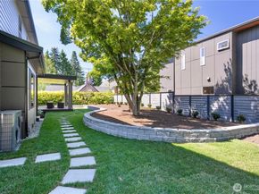 8456 SE 40th Street, Mercer Island WA 98040
