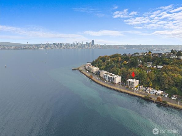 1300 Alki Avenue SW 201, Seattle WA 98116