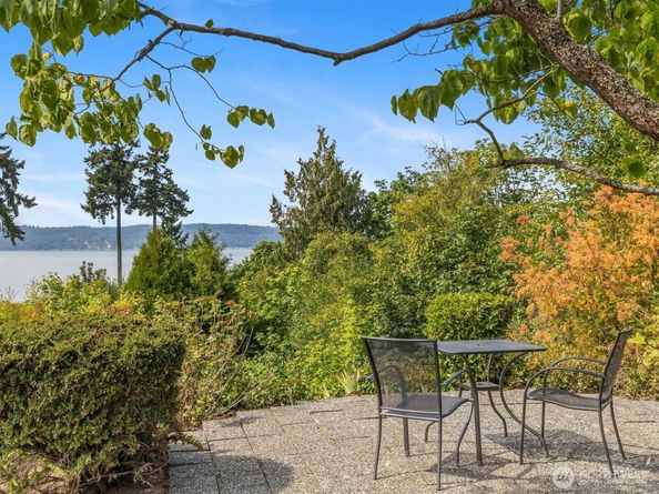 9804 Marine View Drive, Mukilteo WA 98275