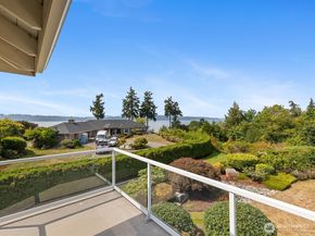 9804 Marine View Drive, Mukilteo WA 98275