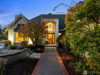 9804 Marine View Drive