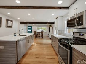 3029 NE 133rd Street, Seattle WA 98125
