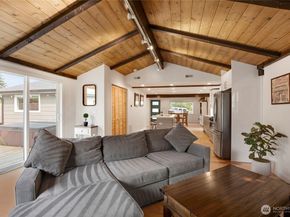 3029 NE 133rd Street, Seattle WA 98125