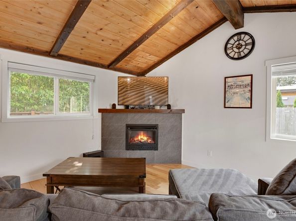 3029 NE 133rd Street, Seattle WA 98125