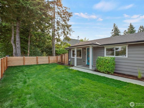 3029 NE 133rd Street, Seattle WA 98125